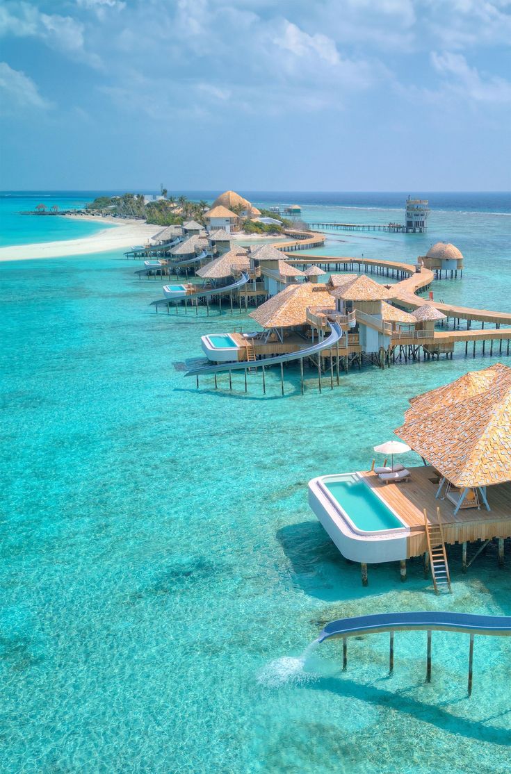 Arrival in Maldives & Transfer to Dhigurah
